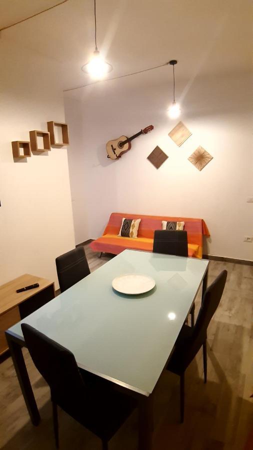 Domo In Terranoa, Old Town Apartment Olbia Exterior foto