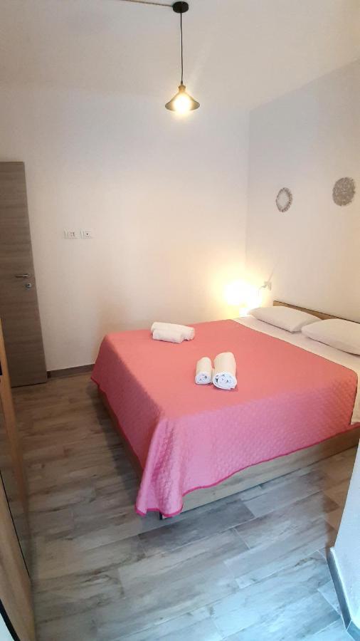 Domo In Terranoa, Old Town Apartment Olbia Exterior foto